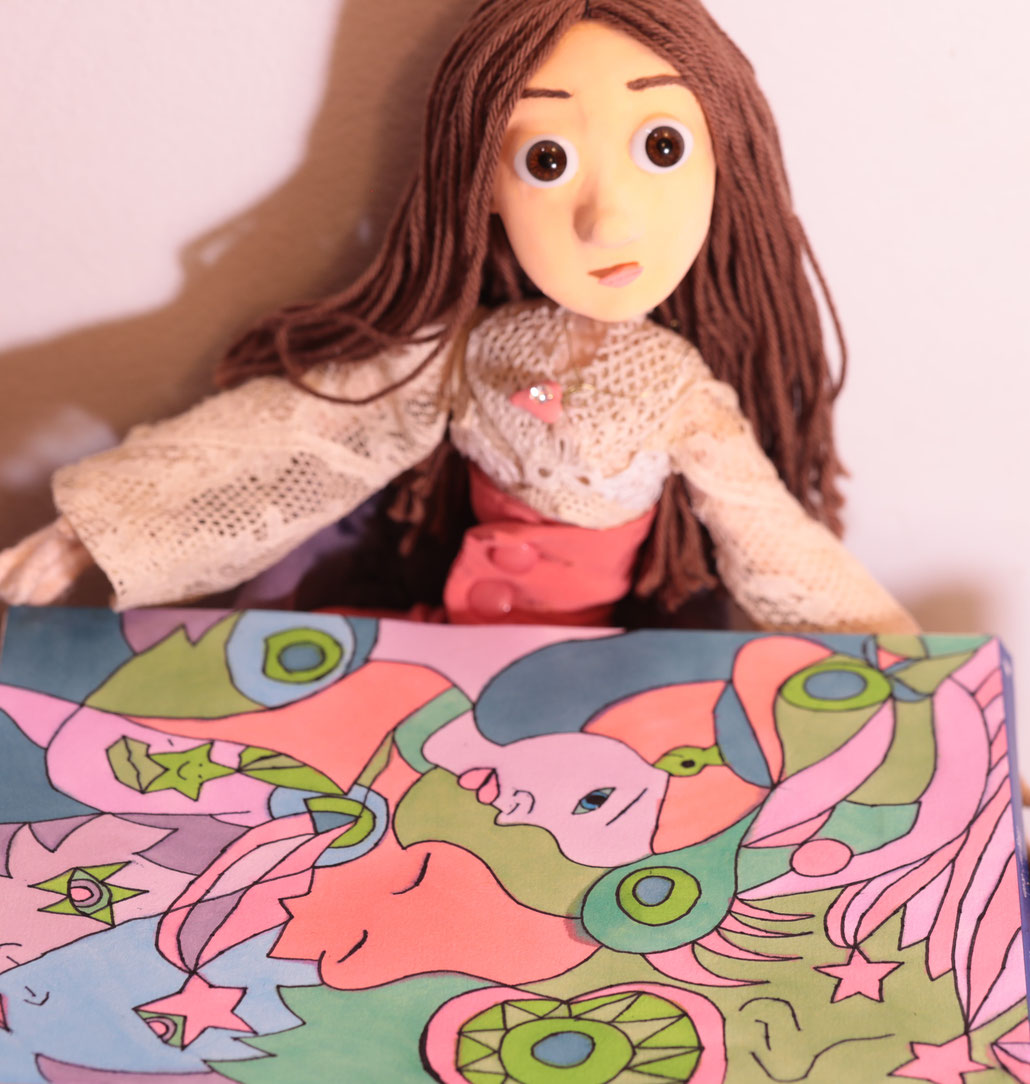 stop-motion-movie , animation , doll , poupée , poupée-animée , animated-doll , live-drawing , art  , artiste , faustine-ferrer