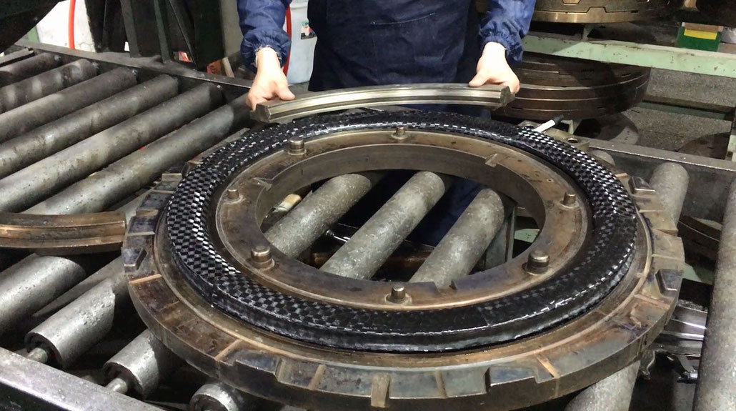 Massive Backform für die spätere Wärmebehandlung