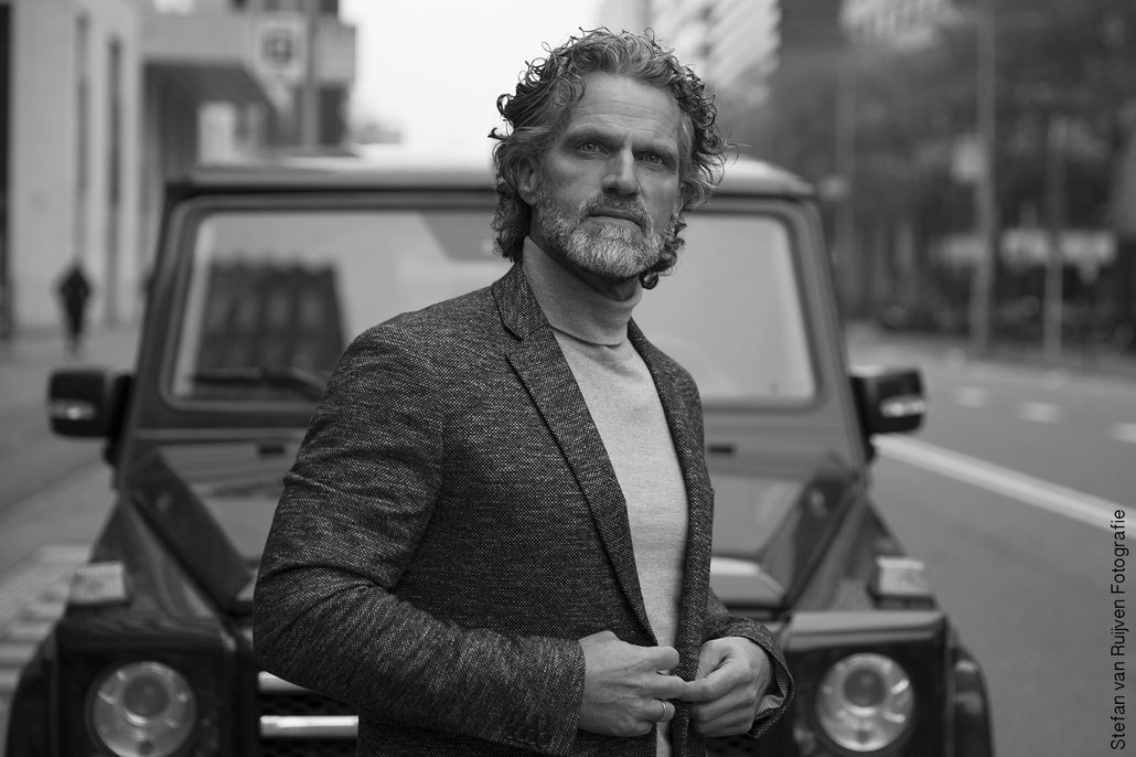Grey, Grey Model, Silver, Silverfox, Silver Model, Grijs Model, Mannelijk model, malemodel, shoot, photoshoot, modellenbureau, model agency, castingbureau, casting agency, portfolio, portfolio laten maken, model worden, Stefan van Ruijven Fotografie
