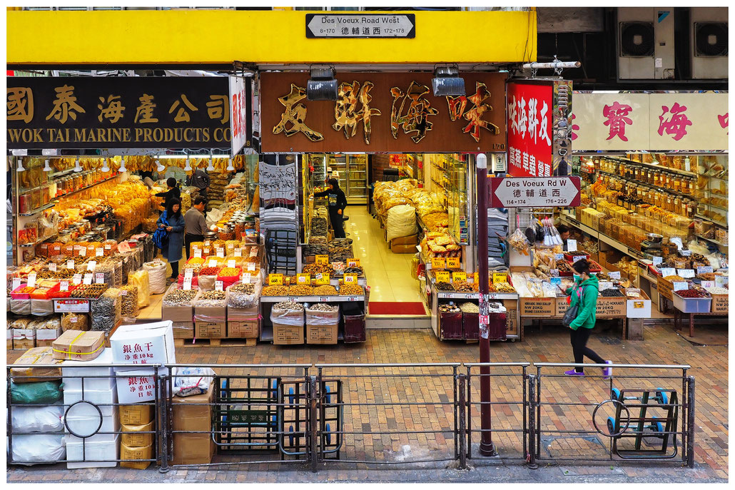 Hongkong - Sheung Wan - Des Voeux Road West