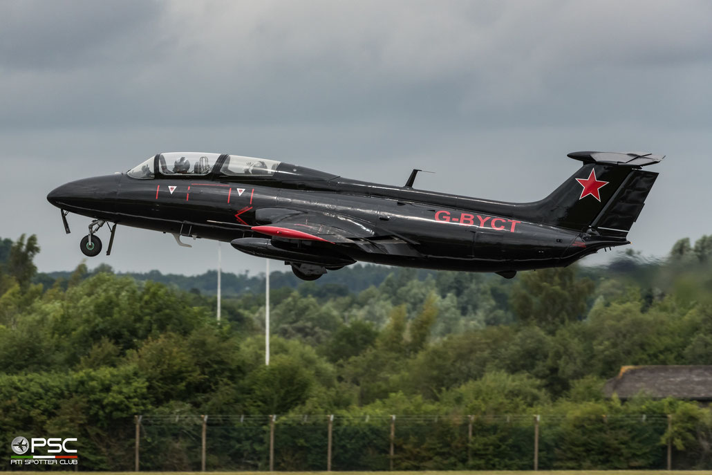 G-BYCT (1973 Aero L-29 Delfin C/N 395142) © Piti Spotter Club Verona 