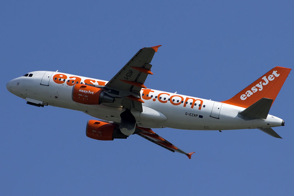 G-EZAP A319-111 2777 EasyJet Airline @ Venezia Airport 05.09.2014 © Piti Spotter Club Verona