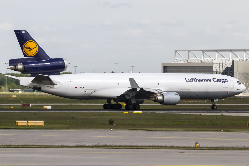 D-ALCK MD-11F 48803/643 Lufthansa Cargo @ Frankfurt Airport 08.05.2015  © Piti Spotter Club Verona