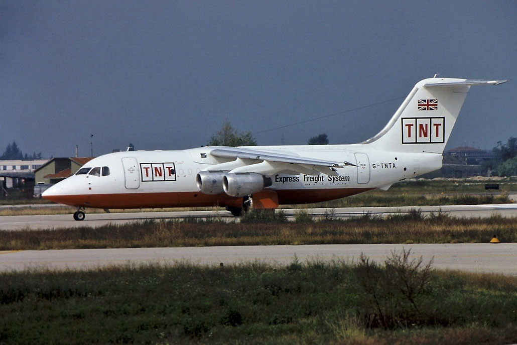 G-TNTA  BAe146-200QT  E2056  Air Foyle (TNT Express)  @ Aeroporto di Verona © Piti Spotter Club Verona