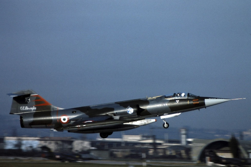 Gli F-104 del Terzo Stormo: 3-11 -  @ Aeroporto di Verona   © Piti Spotter Club Verona