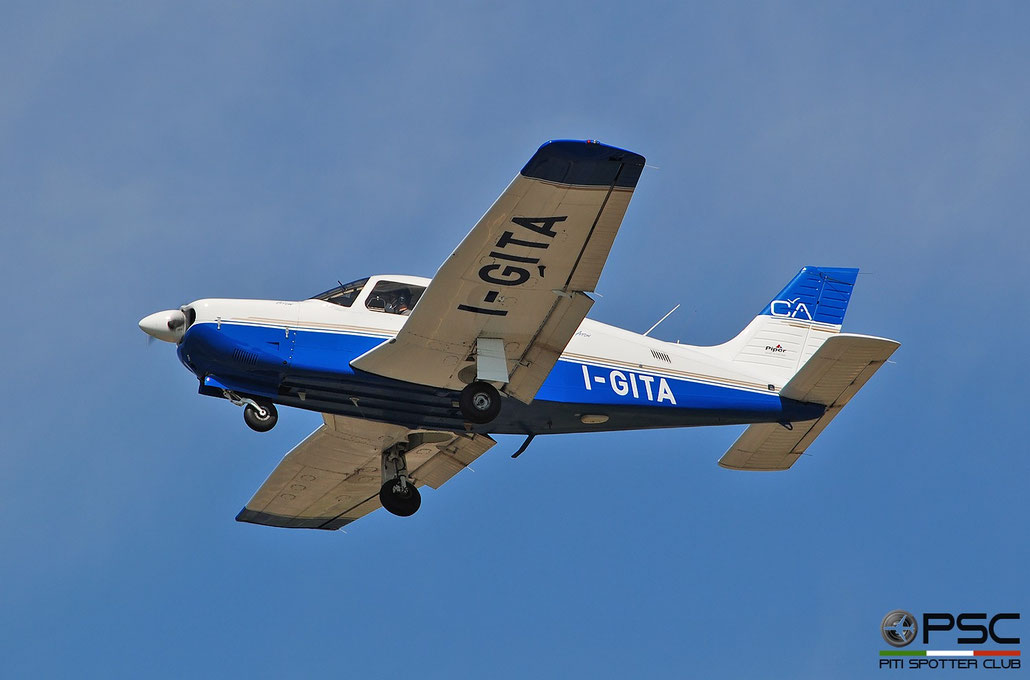 I-GITA - Private Piper PA-28 Arrow. @ Aeroporto di Verona  © Piti Spotter Club Verona