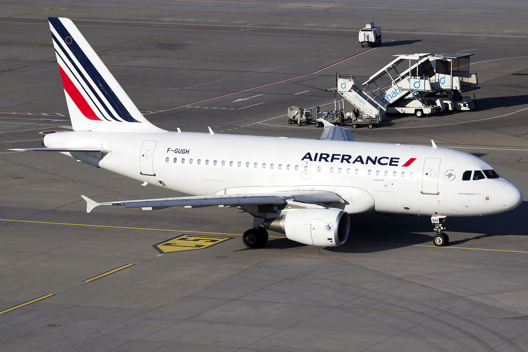 F-GUGH A318-111 2344 Air France @ Zurich Airport 05.2016 © Piti Spotter Club Verona