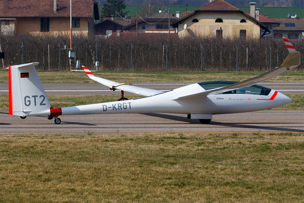 D-KRGT @ Aeroporto di Bolzano © Piti Spotter Club Verona