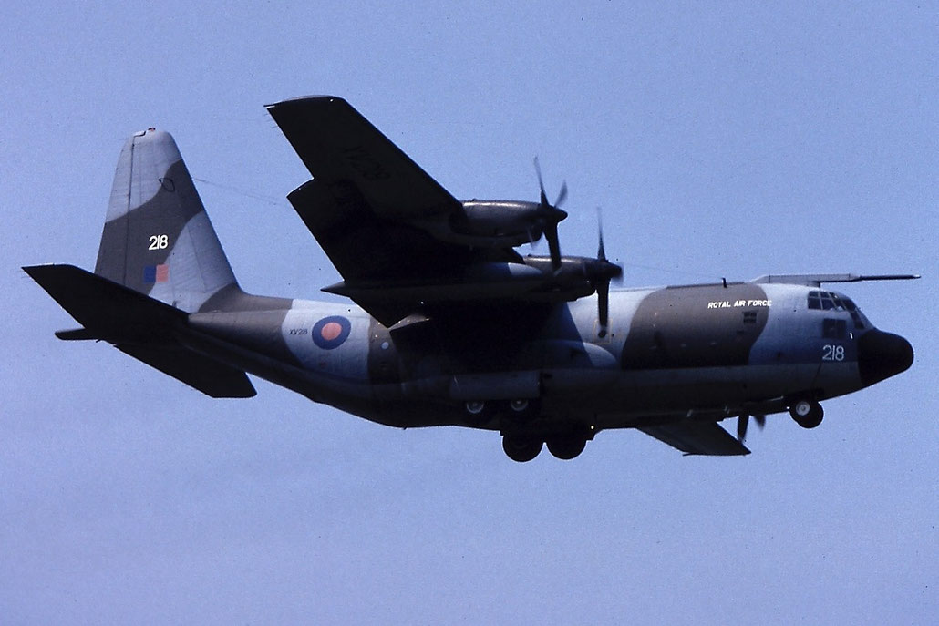 XV218   Hercules C1  4245   @ Aeroporto di Verona   © Piti Spotter Club Verona