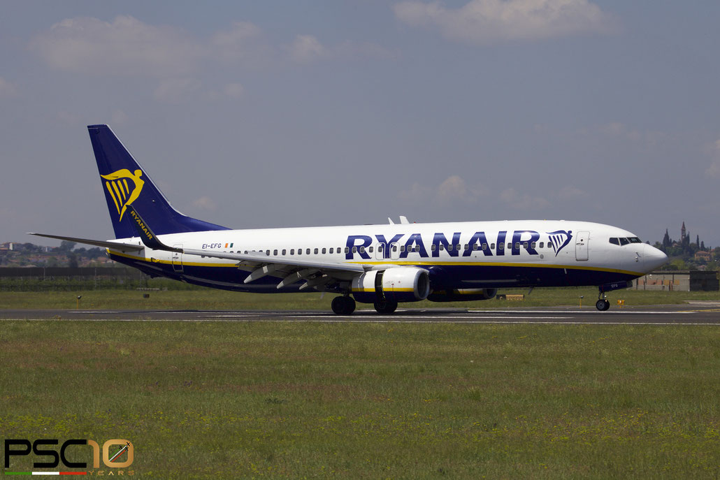  EI-EFG B737-8AS 35014/2921 Ryanair @ Aeroporto di Verona 04 2022 © Piti Spotter Club Verona