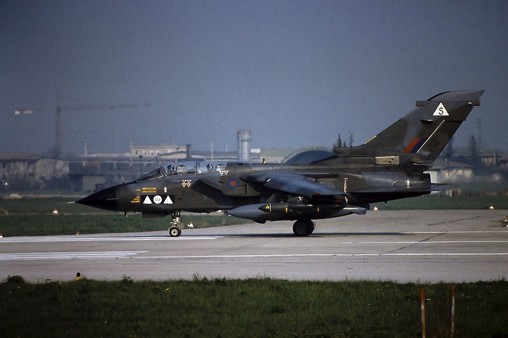 ZD851  "S" Tornado GR4  450/BS149/3205 @ Aeroporto di Verona   © Piti Spotter Club Verona