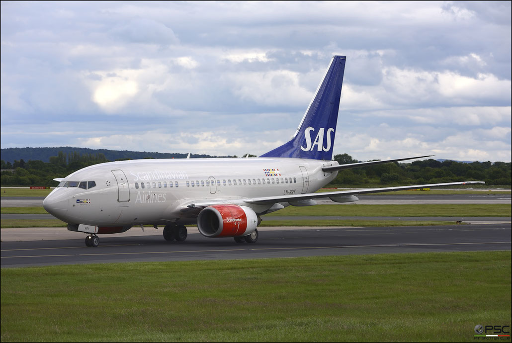 LN-RRY B737-683 28297/30 SAS Scandinavian Airlines - Scandinavian Airlines System @ Manchester Airport 21.06.2015 © Piti Spotter Club Verona