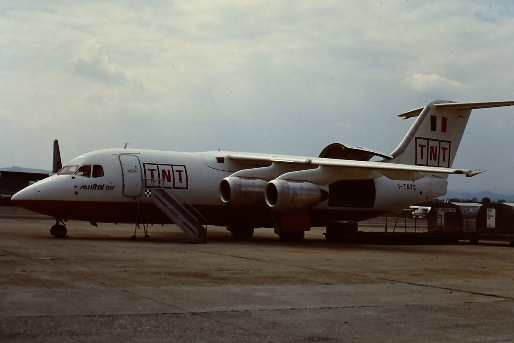I-TNTC  BAe146-200QT  E2078  TNT Express  (Mistral Air) @ Aeroporto di Verona © Piti Spotter Club Verona 
