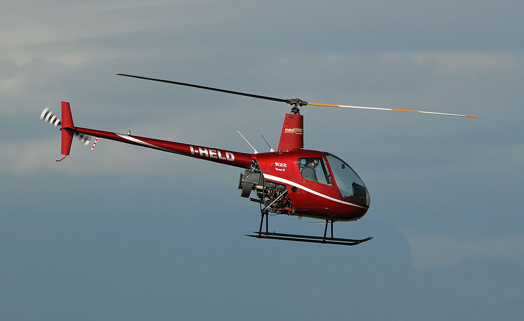 I-HELD Robinson R22B Beta II ( c/n 3377 ) - mfg: 2002 @ Aeroporto di Verona 11.2018 © Piti Spotter Club Verona