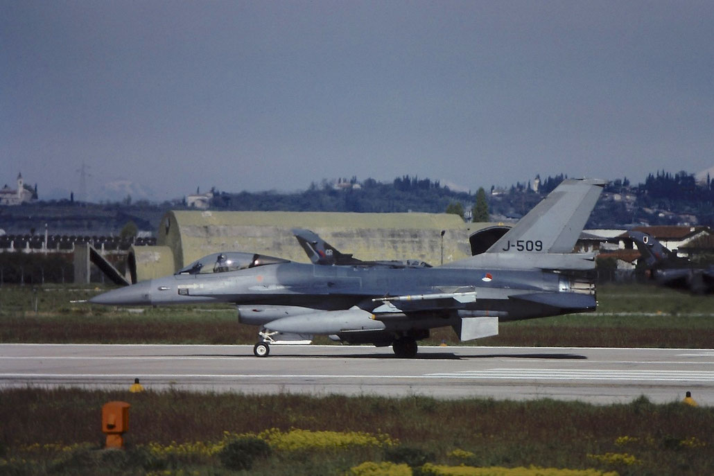 J-509   F-16AM  6D-148  322sq @ Aeroporto di Verona   © Piti Spotter Club Verona