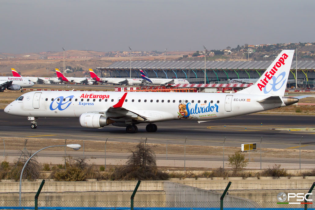 EC-LKX ERJ195LR 19000437 Air Europa Express @ Madrid Airport 23.11.2017 © Piti Spotter Club Verona