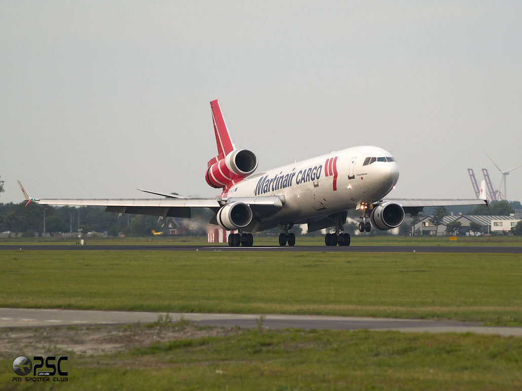 PH-MCU MD-11F 48757/606 Martinair @ Amsterdam Airport - 20.09.2013  © Piti Spotter Club Verona