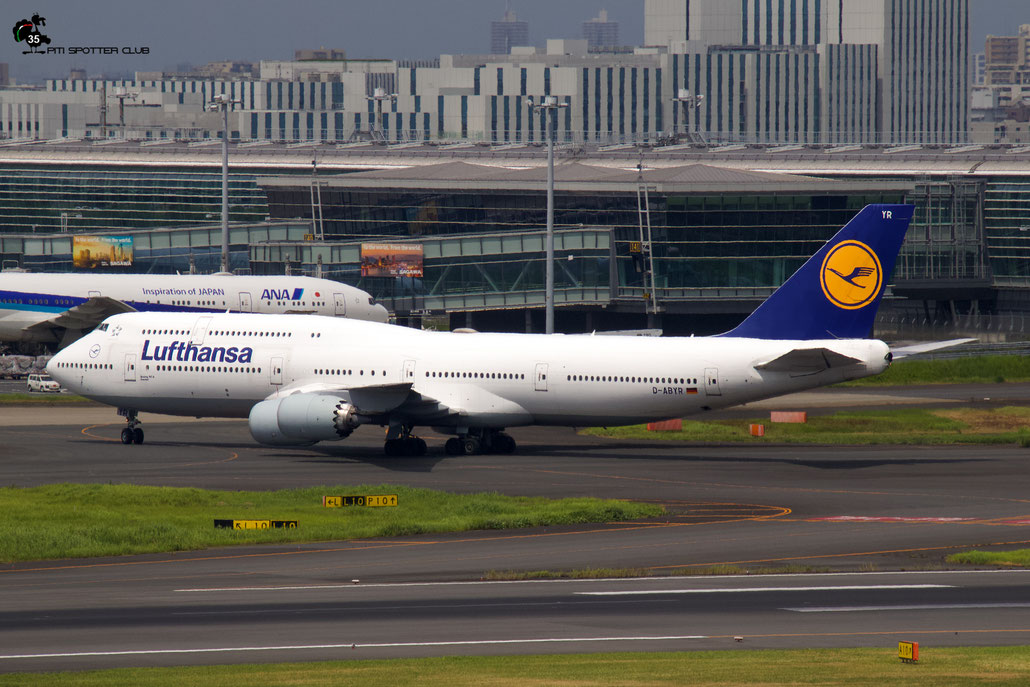 D-ABYR B747-830 37842/1511 Lufthansa @ Tokyo Haneda 07.2023 © Piti Spotter Club Verona