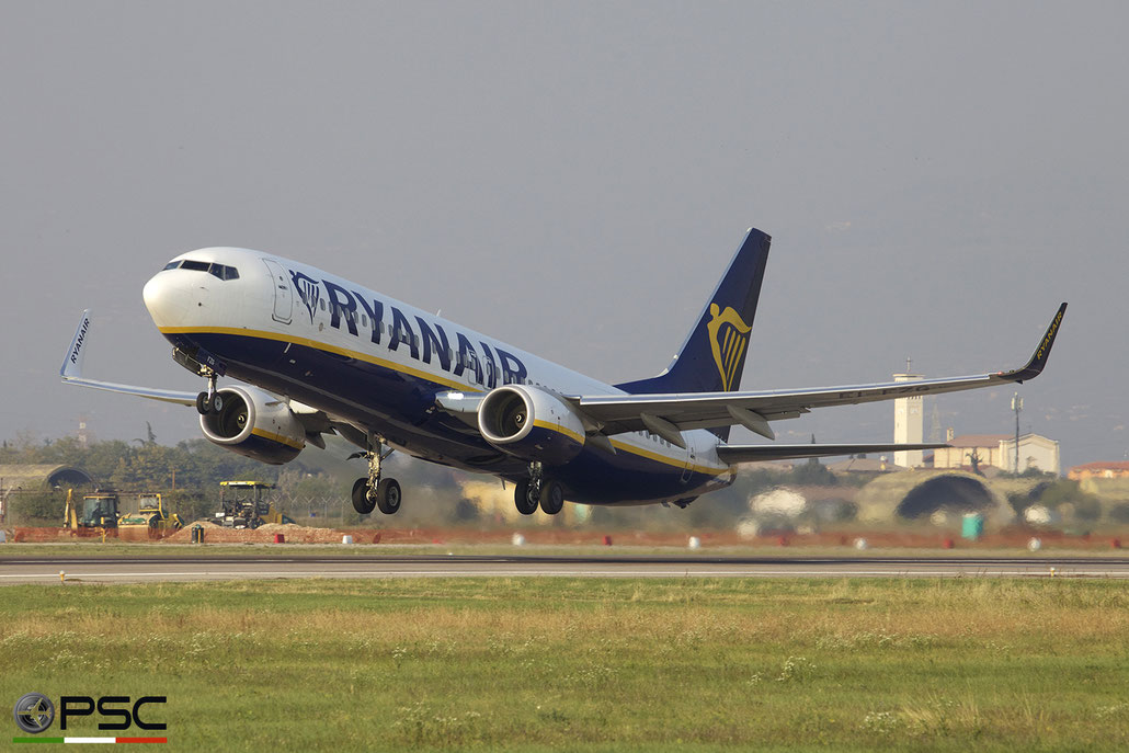 EI-FZG B737-800 44780/6327 Ryanair @ Aeroporto di Verona 20.10.2018 © Piti Spotter Club Verona