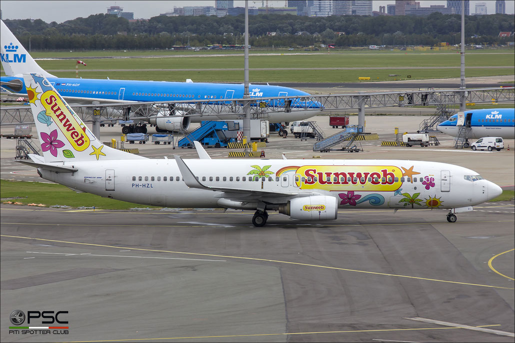 PH-HZL B737-8K2 30391/814 Transavia Airlines @ Amsterdam Airport 09.2013  © Piti Spotter Club Verona