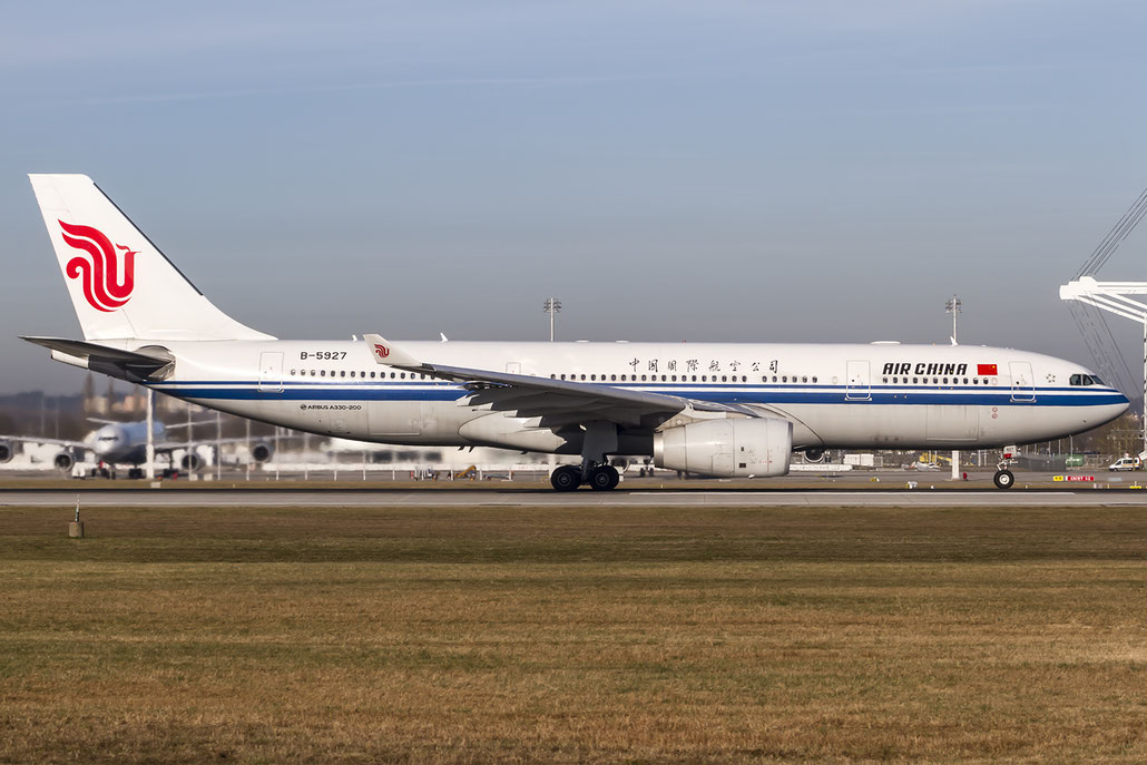B-5927 A330-243 1444 Air China @ Munich Airport 28.12.2015 © Piti Spotter Club Verona