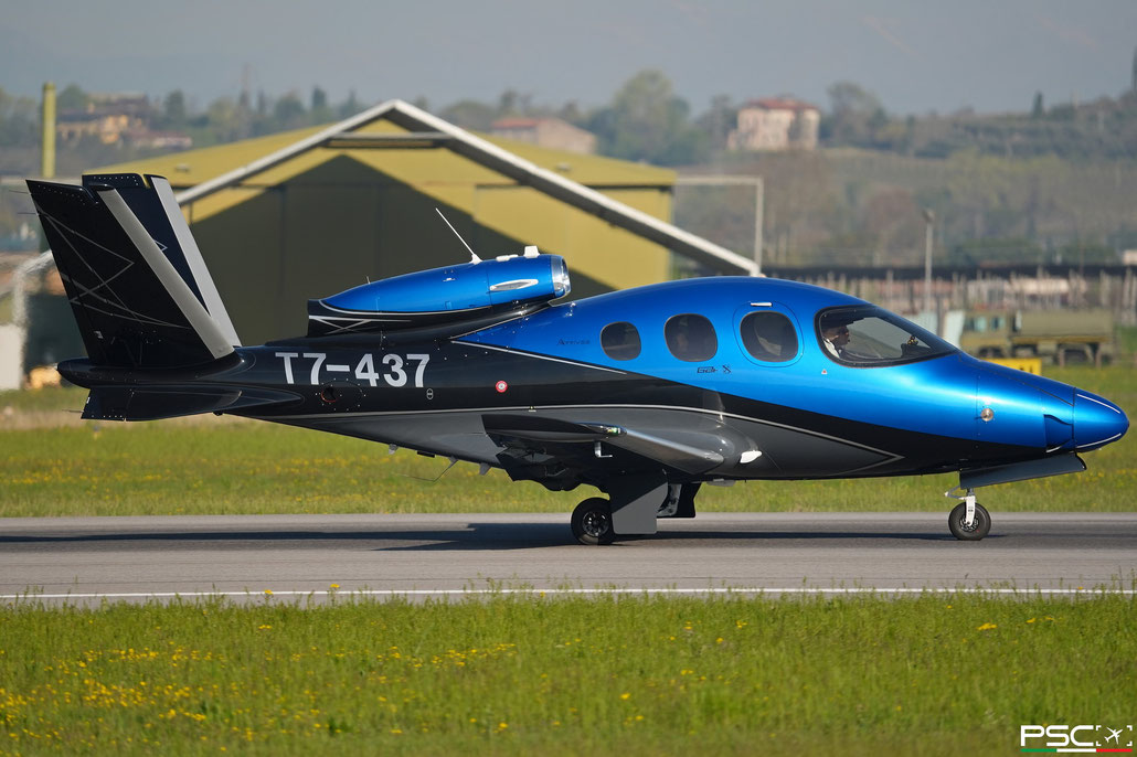 T7-437 Cirrus SF50 0692  FJ33-5A   2025  @ Verona Villafranca 04 2026 © Piti Spotter Club Verona