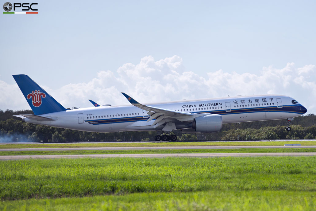 B-32AV A350-941 512 China Southern Airlines @ Brisbane Airport - 12/2023 - per gentile concessione di Maurizio Martinelli  ©  Piti Spotter Club Verona