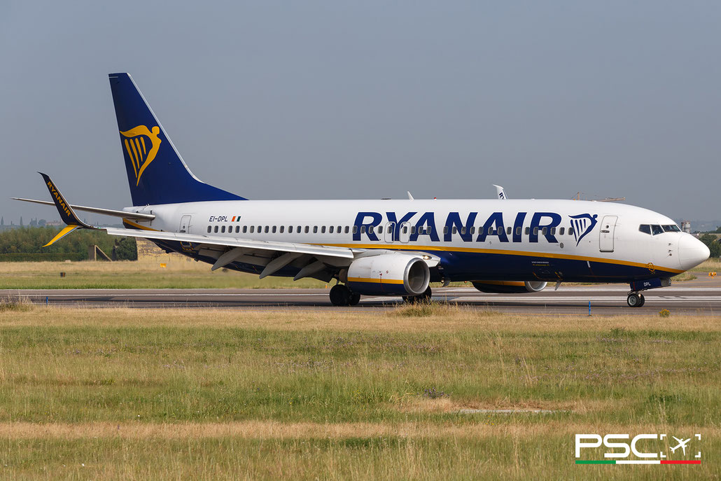 EI-DPL Boeing 737-8AS 33611 2189 cfm56-7B24  Ryanair 2007 @ Aeroporto di Verona 07 2025 © Piti Spotter Club Verona