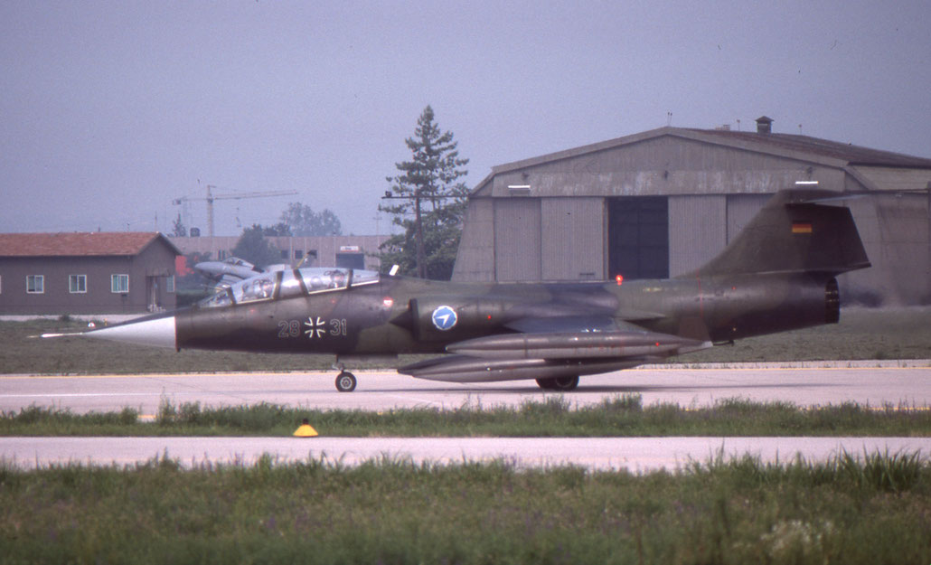 28+31   TF-104G  5961 @ Aeroporto di Verona   © Piti Spotter Club Verona
