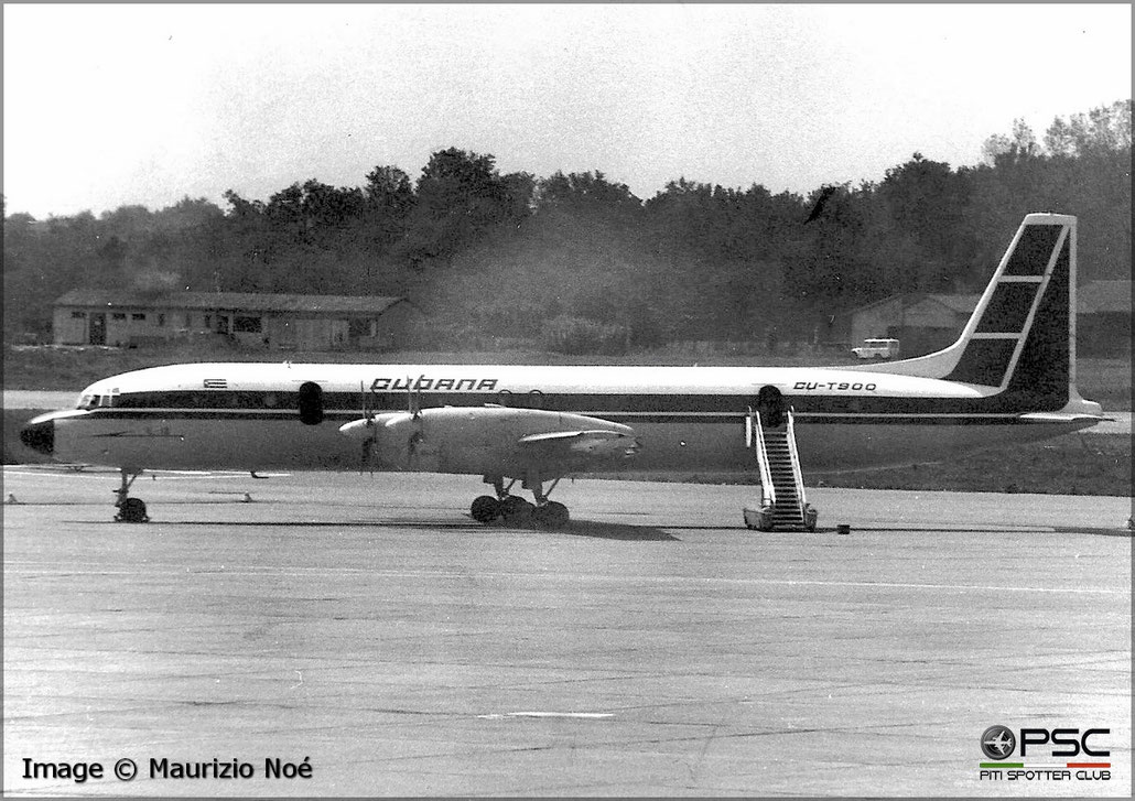 CU-T900 Ilyushin IL-18D 188011104 111-04 AI-20M Cubana de Aviacion 1968 © collezione Maurizio Noè p.g.c. - Piti Spotter Club Verona