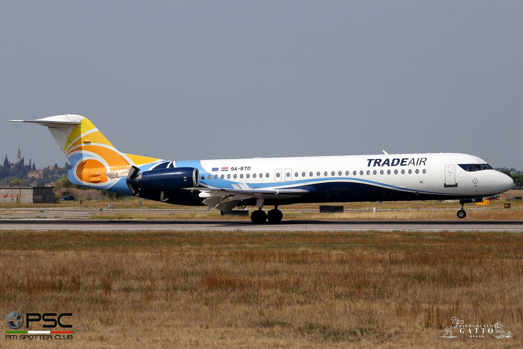 9A-BTD Fokker 100 11407 Trade Air @ Aeroporto di Verona 06.09.2017  © Piti Spotter Club Verona