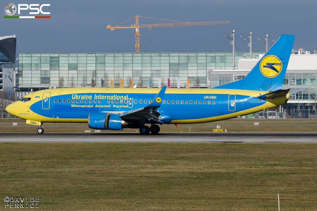 UR-GBD B737-36Q 28659/2880 Ukraine International Airlines @ Munich Airport13.12.2015 © Piti Spotter Club Verona