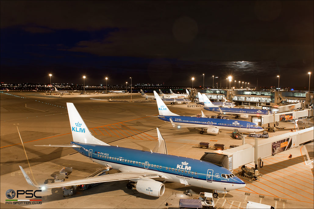 PH-BGX B737-7K2 38635/3811 KLM Royal Dutch Airlines @ Amsterdam Airport - 09.2013  © Piti Spotter Club Verona