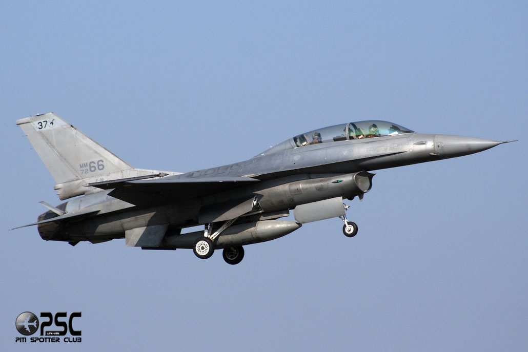 MM7266   F-16B-05-CF  M23-1/62-44 @ Aeroporto di Verona   © Piti Spotter Club Verona