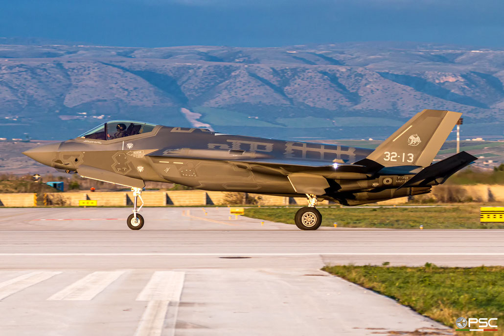  AL-6: F-35A MM7337, 32-13 ©  Piti Spotter Club Verona
