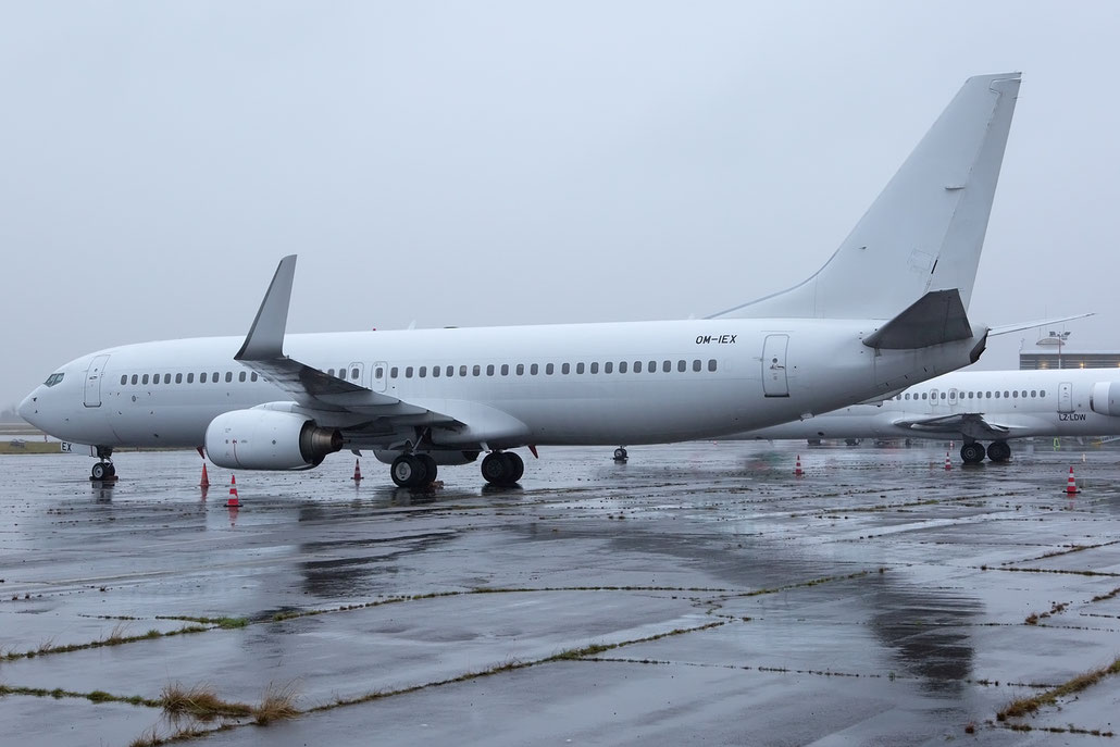 OM-IEX B737-8BK 33016/1588 AirExplore @ Lourdes 02.2018 © Piti Spotter Club Verona