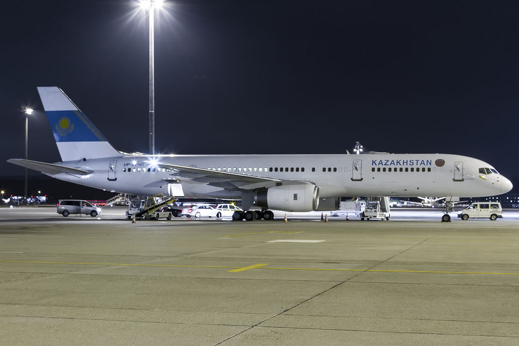 UP-B5701 B757-2M6 23454/102 Government of Kazakhstan @ Zurich Airport 01.2015 © Piti Spotter Club Verona