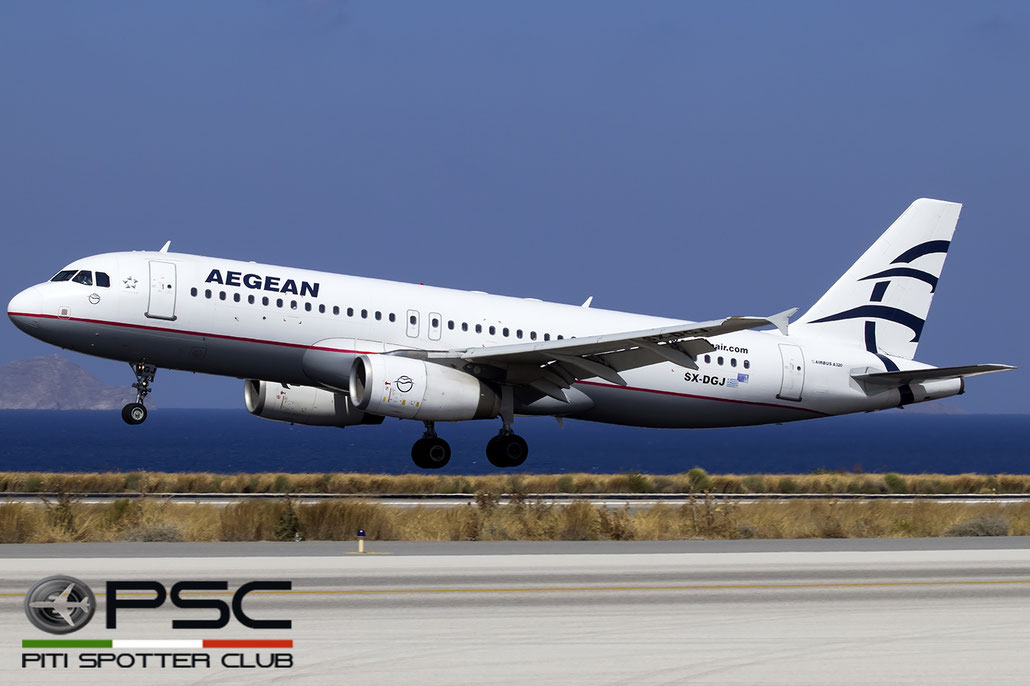 SX-DGJ A320-232 3316 Aegean Airlines @ Heraklion Airport 09.2016 © Piti Spotter Club Verona