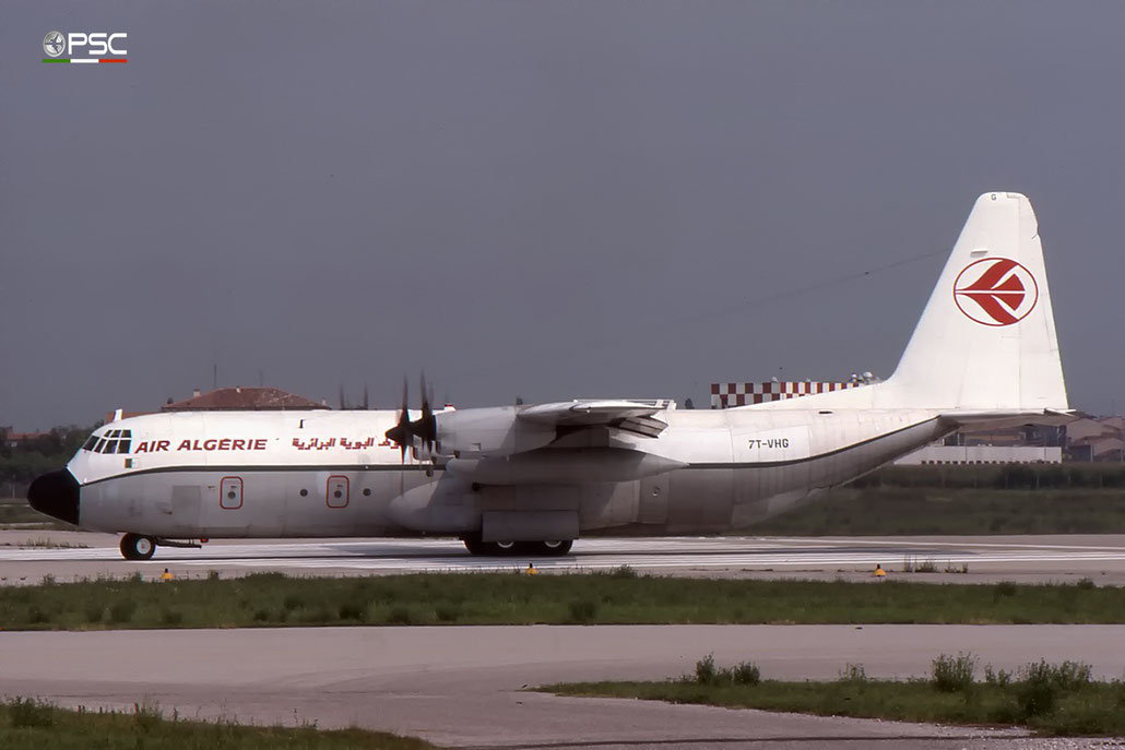 7T-VHG Air Algérie Lockheed L-100-30 Hercules (L-382G) @ Aeroporto di Verona © Piti Spotter Club Verona 