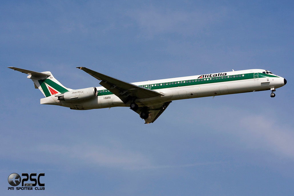 I-DATU MD-82 53220/2073 Alitalia