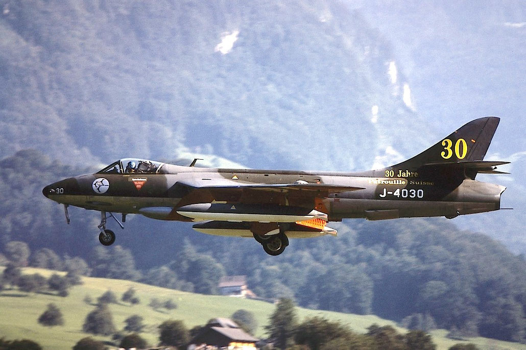 J-4030  Hunter F58 41H-697397 