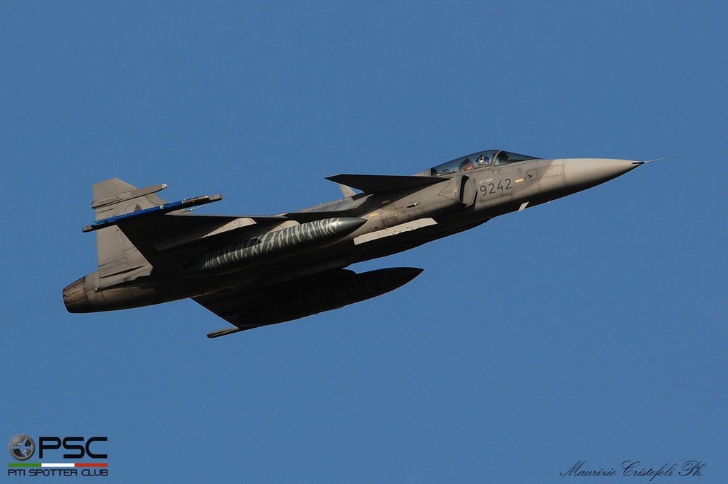 9242   JAS39C  39-242  211.tl © Piti Spotter Club Verona 