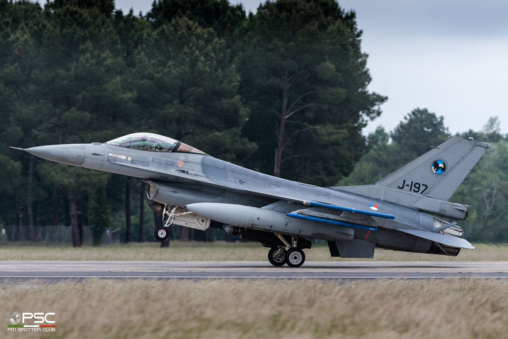 J-197   F-16AM  6D-104  312sq © Piti Spotter Club Verona 