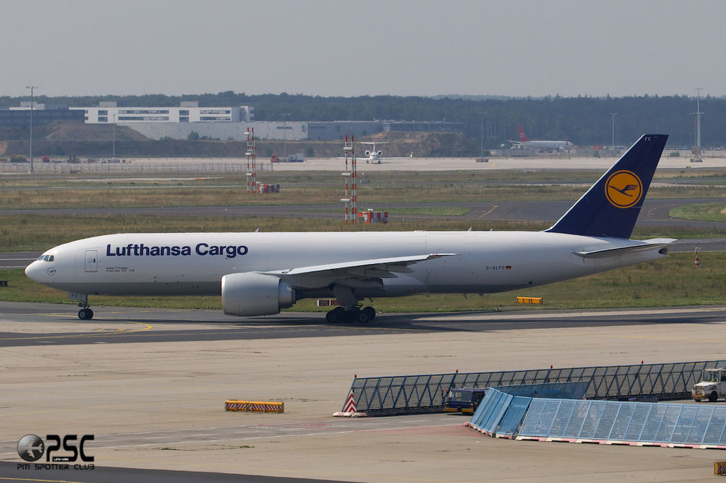 D-ALFC B777-F30 41676/1178 Lufthansa Cargo @ Frankfurt Airport 25.07.2014  © Piti Spotter Club Verona