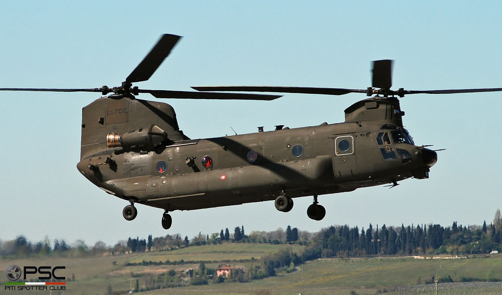 MM81779  E.I.702  ICH-47F  M7802  11° Gruppo Sqd @ Aeroporto di Verona   © Piti Spotter Club Verona