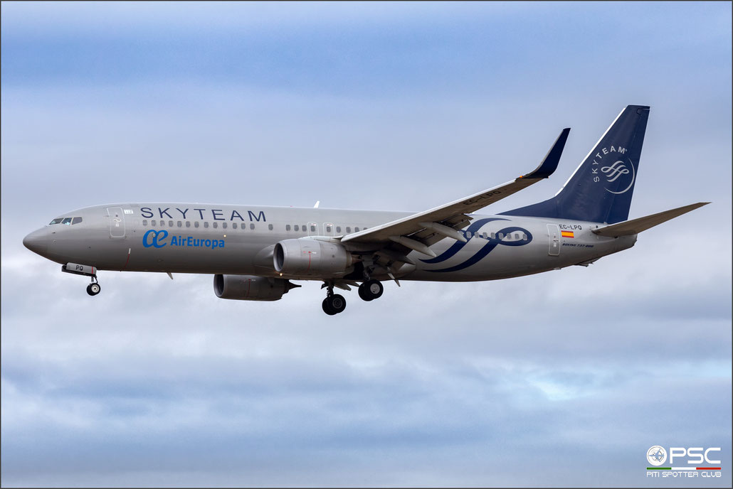 EC-LPQ B737-85P 35496/4015 Air Europa @ Barcelona 04.2023 © Piti Spotter Club Verona