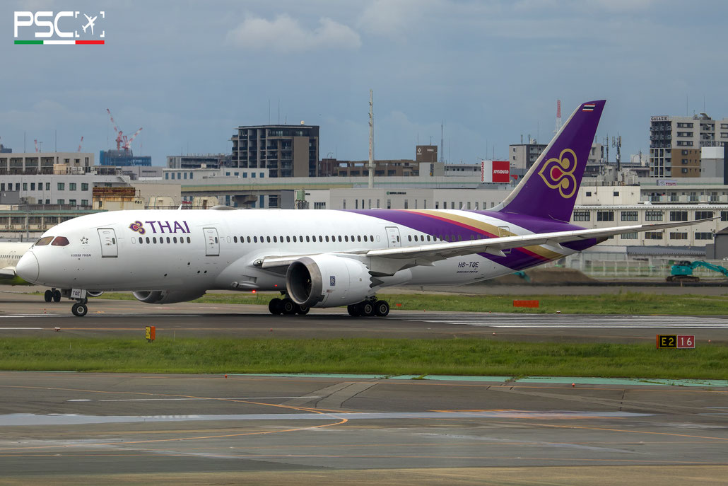 HS-TQE Boeing 787-8 38757 287 Trent 1000 Kosum Phisai Thai Airways International (AerCap Holdings NV) 2015 @ Fukuoka 06.2024 © Piti Spotter Club Verona