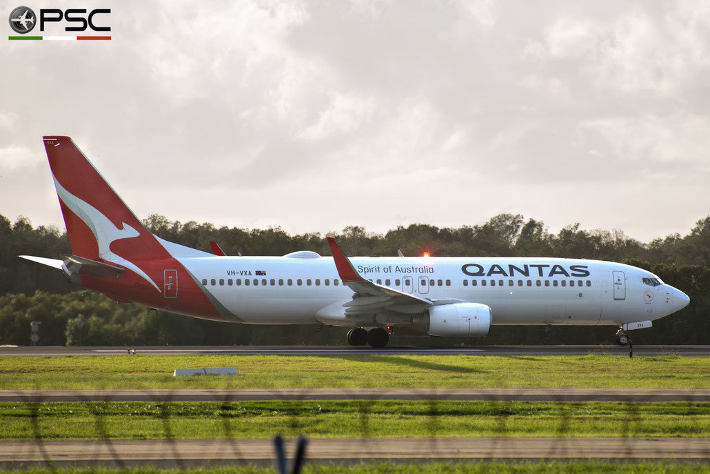 VH-VXA B737-838 29551/1042 QANTAS @ Brisbane Airport - 12/2023 - per gentile concessione di Maurizio Martinelli  ©  Piti Spotter Club Verona