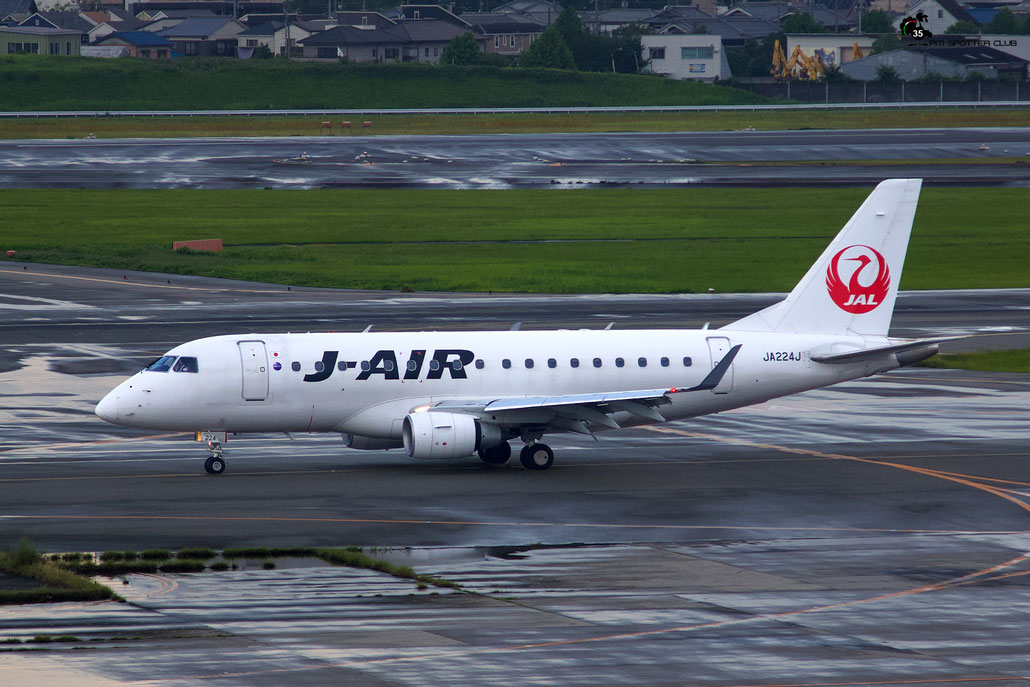 JA224J ERJ170STD 17000379 J-Air @ Osaka Itami 07.2023 © Piti Spotter Club Verona
