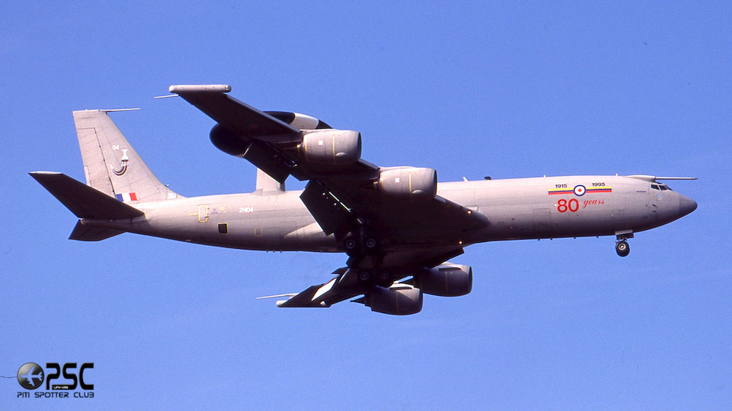 ZH104  04  Sentry AEW1  24112/1007 @ Aeroporto di Verona   © Piti Spotter Club Verona
